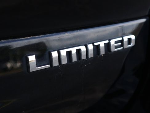 Used 2021 Jeep Grand Cherokee L Limited AWD/4WD image 29