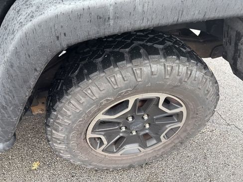 Used 2011 Jeep Wrangler Sport image 11