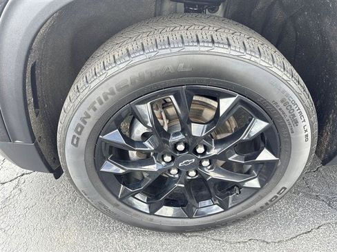 Certified 2024 Chevrolet Traverse LT w/ Midnight/Sport Edition image 32