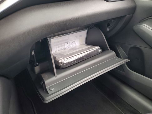 Used 2025 Nissan Altima 2.5 SV image 29