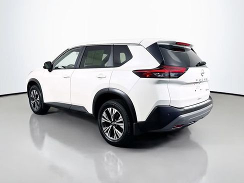 Used 2023 Nissan Rogue SV AWD/4WD image 6