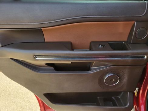 Used 2022 Ford Expedition King Ranch image 13