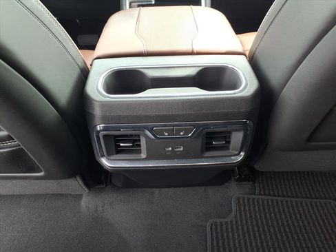 Used 2023 GMC Sierra 1500 Denali Ultimate image 12