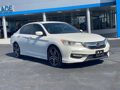 Used 2016 Honda Accord Sport image 1