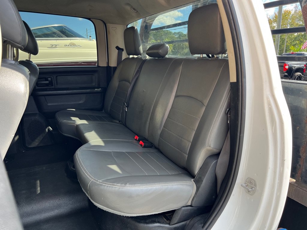 Used 2017 RAM 3500 Tradesman w/ Chrome Appearance Group AWD/4WD image 30