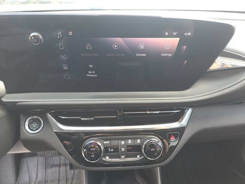 Certified 2024 Buick Envista Sport Touring w/ Convenience I Package FWD image 24