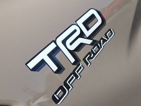 Used 2026 Toyota Tacoma TRD Off-Road AWD/4WD image 12