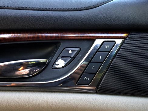 Used 2014 Cadillac CTS Luxury image 43