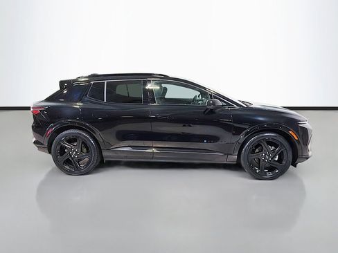 Used 2024 Chevrolet Equinox EV RS FWD image 8