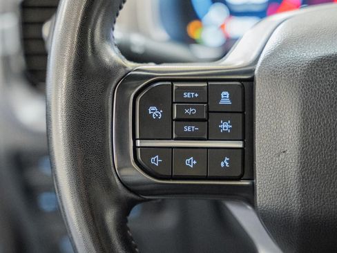 Certified 2022 Ford F150 Platinum w/ FX4 Off-Road Package image 37