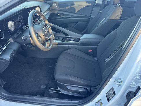 New 2025 Hyundai Elantra SEL w/ Cargo Package image 9