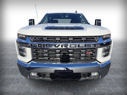 Used 2023 Chevrolet Silverado 2500 LT w/ Convenience Package AWD/4WD image 2