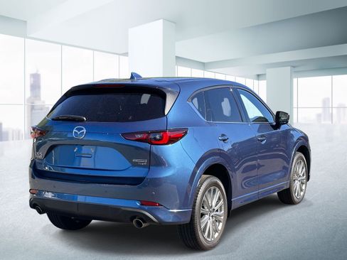 Used 2023 MAZDA CX-5 Signature AWD/4WD image 4