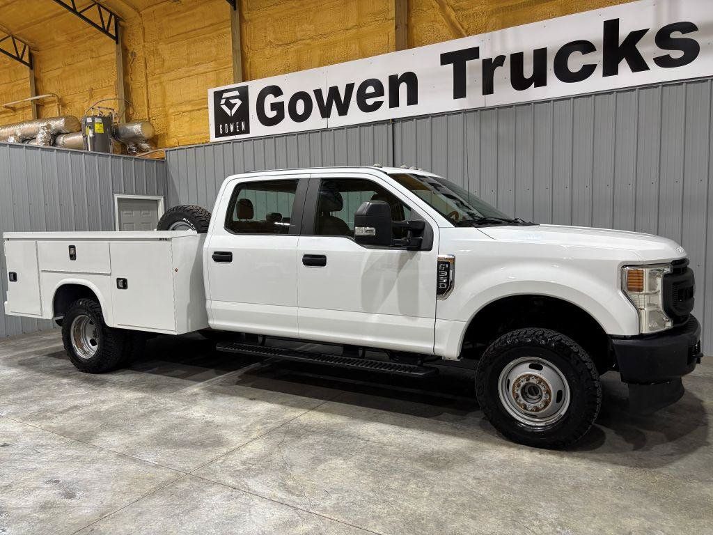 Used 2020 Ford F350 XL w/ Power Equipment Group AWD/4WD image 3