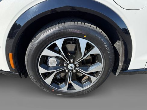 Certified 2023 Ford Mustang Mach-E Premium RWD image 9