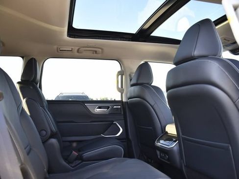 New 2027 INFINITI QX80 Luxe w/ Cargo Package RWD image 25