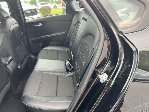 Used 2023 Kia Forte GT-Line w/ GT-Line Technology Package FWD image 23
