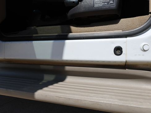 Used 2005 Ford Excursion Eddie Bauer AWD/4WD image 16