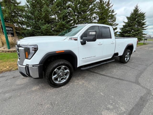 Used 2025 GMC Sierra 2500 SLE w/ SLE Convenience Package AWD/4WD image 2