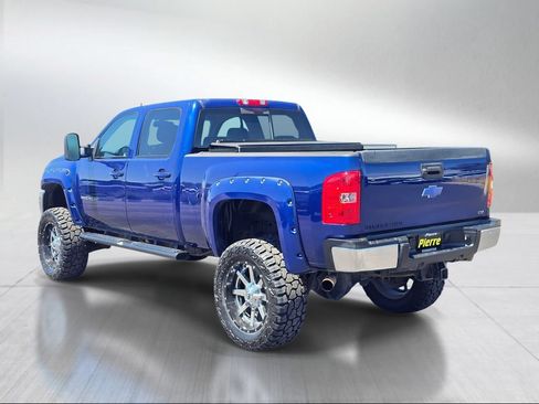 Used 2013 Chevrolet Silverado 3500 LTZ AWD/4WD image 4