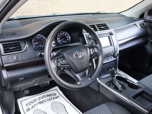 Used 2017 Toyota Camry LE image 12
