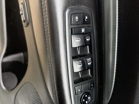 Used 2020 Dodge Durango GT RWD image 9