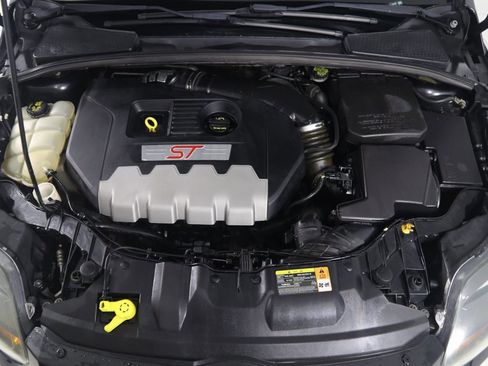 Used 2014 Ford Focus ST image 41