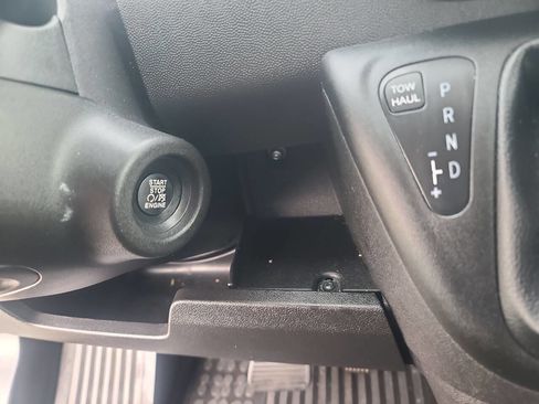 Used 2022 RAM ProMaster 2500 w/ Driver Convenience Group image 17