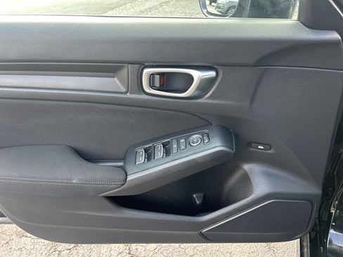 Used 2025 Honda Civic Sport image 15
