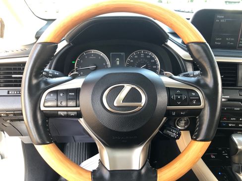 Used 2022 Lexus RX 350 AWD w/ Premium Package image 9