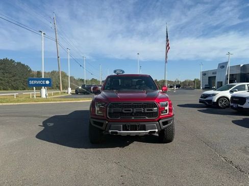 Used 2017 Ford F150 Raptor w/ Equipment Group 802A Luxury AWD/4WD image 2