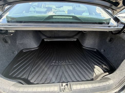 Used 2020 Honda Accord EX image 30