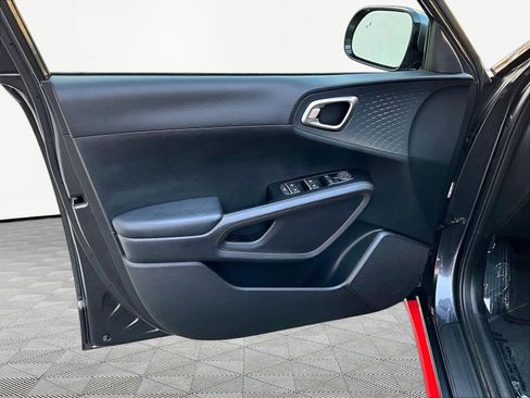 Certified 2021 Kia Soul GT-Line FWD image 20