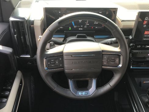Used 2026 GMC Hummer EV SUV AWD/4WD image 41
