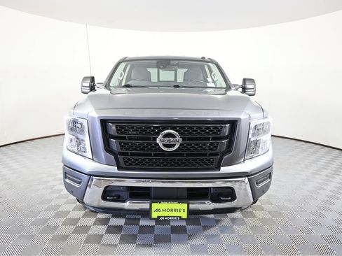 Used 2021 Nissan Titan SV w/ SV Convenience Package AWD/4WD image 11