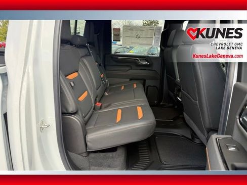 New 2026 GMC Sierra 2500 AT4 w/ AT4 Premium Plus Package AWD/4WD image 20
