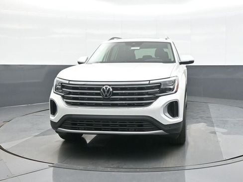 New 2026 Volkswagen Atlas SE AWD/4WD image 2