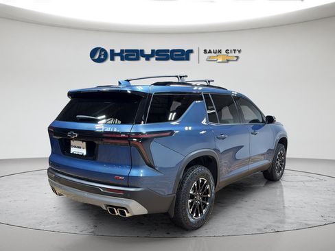 Used 2024 Chevrolet Traverse Z71 w/ LPO, Floor Liner Package AWD/4WD image 7