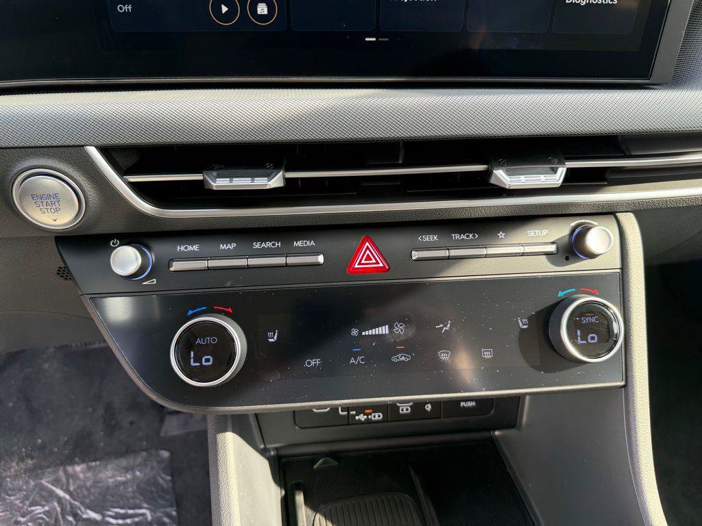 New 2026 Hyundai Sonata SEL FWD image 26