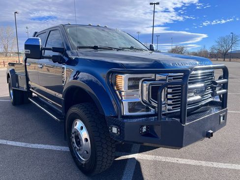 Used 2020 Ford F450 Lariat w/ Lariat Ultimate Package image 3