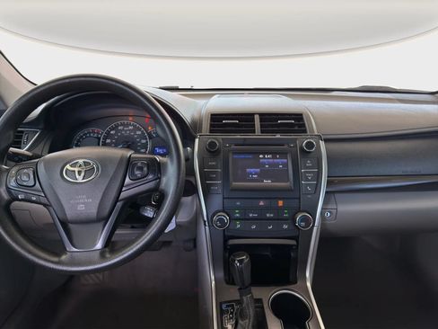 Used 2015 Toyota Camry LE FWD image 15