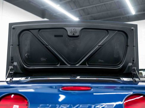 Used 2004 Chevrolet Corvette Z06 w/ Z06 Preferred Equipment Group image 77