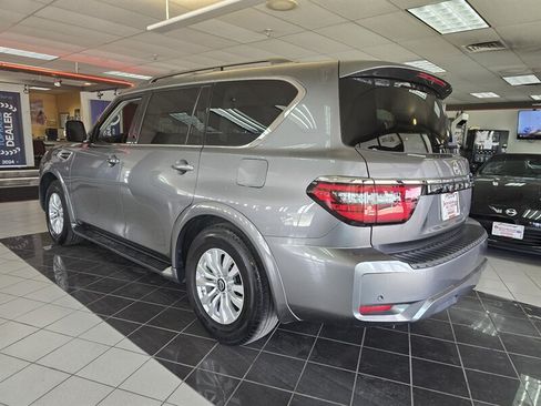 Used 2022 Nissan Armada SV RWD image 6