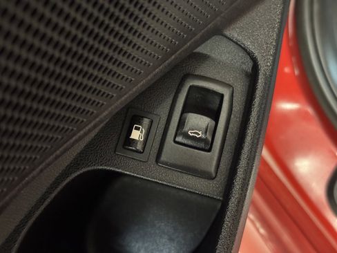 Used 2023 BMW 330e w/ M Sport Package image 11