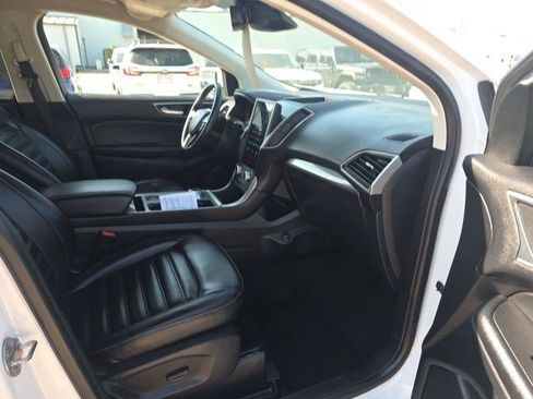 Used 2024 Ford Edge SEL AWD/4WD image 12