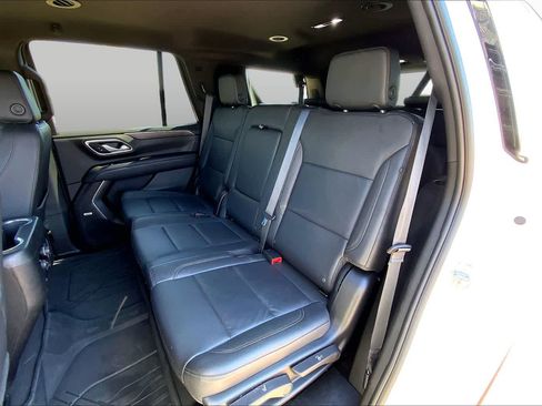 Used 2024 Chevrolet Tahoe LT AWD/4WD image 40