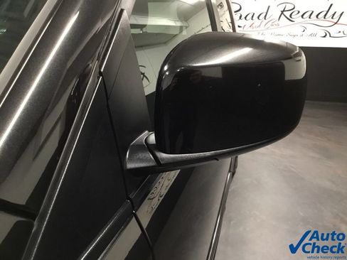 Used 2015 Dodge Grand Caravan SE FWD image 15