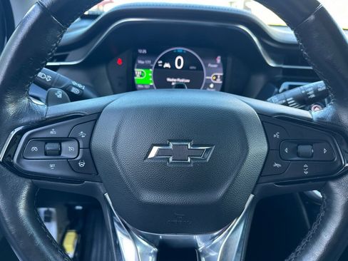 Used 2022 Chevrolet Bolt EUV Premier w/ Super Cruise Package image 34