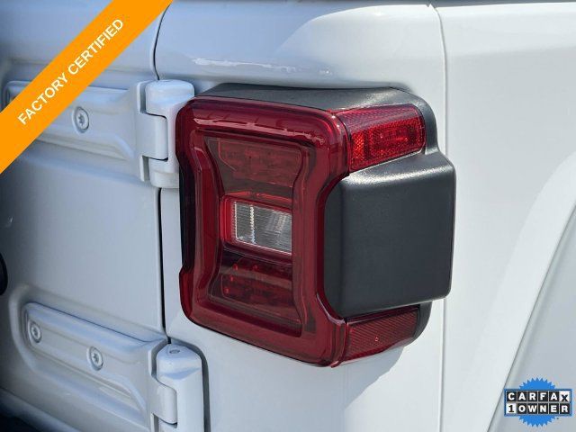 Used 2026 Jeep Wrangler Unlimited Sahara AWD/4WD image 11