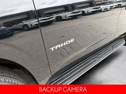 Used 2024 Chevrolet Tahoe LT AWD/4WD image 12